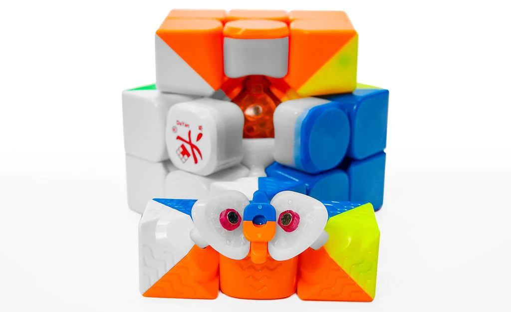 DaYan GuHong Pro+ 3x3 (Magnetic, MagLev, Core Magnets) - 54mm - Image 3