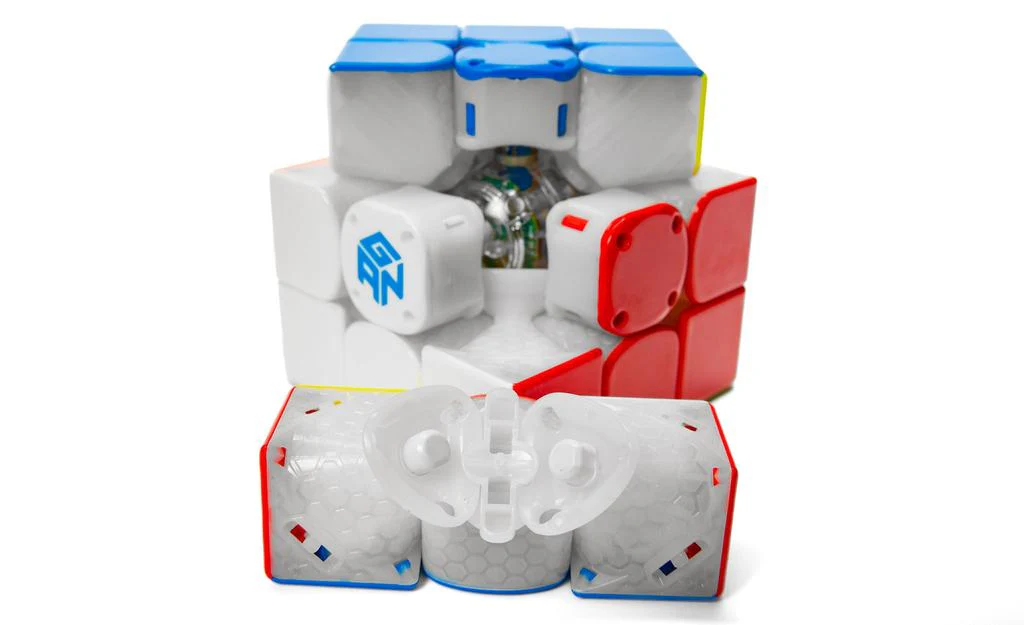 GAN 12 UI SP 3x3 (Magnetic, UV Coated) - Bluetooth Smart Cube - Image 4