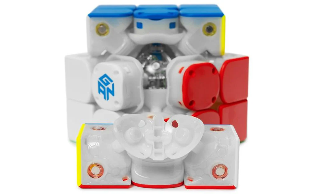 GAN i4 3x3 (Magnetic, MagLev, Ball-Core) - Bluetooth Smart Cube - Image 3