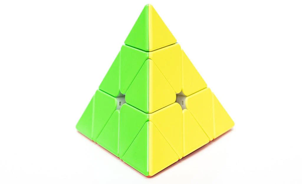 GAN Pyraminx Enhanced (Magnetic, Core Magnets, UV Coated) - Image 3