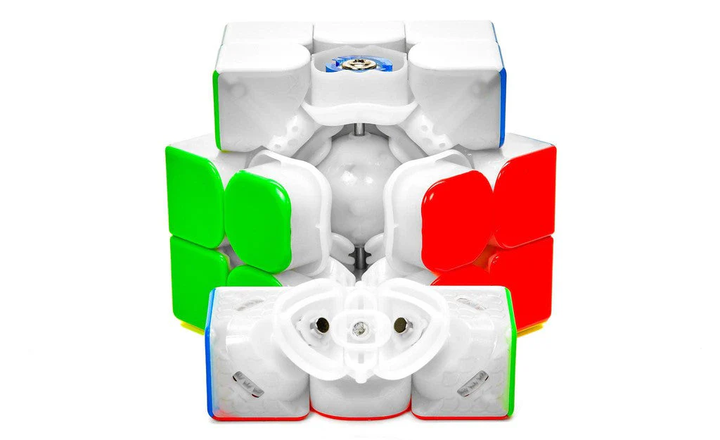 MoYu Super WeiLong 3x3 (Magnetic, MagLev, 20-Magnet Ball-Core, UV Coated) - Image 3