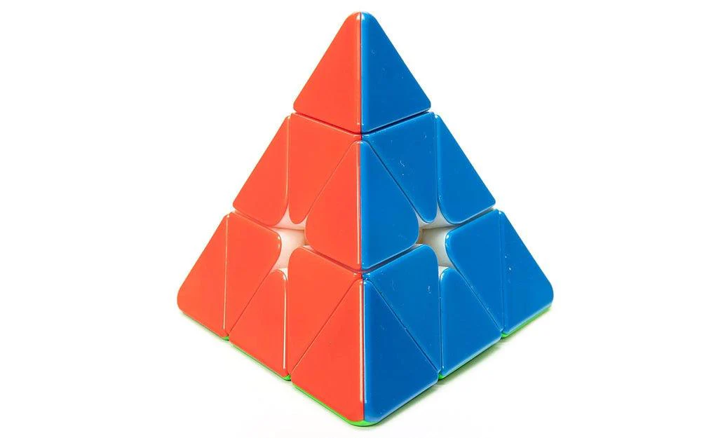 MoYu WeiLong Pyraminx (Magnetic) - Image 4