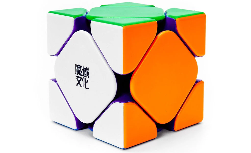 MoYu WeiLong Skewb (Magnetic, MagLev) - Image 3
