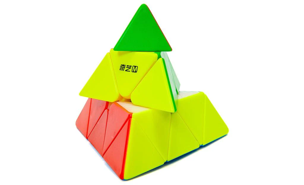 QiYi M Pro Pyraminx Flagship (Magnetic) - Image 3