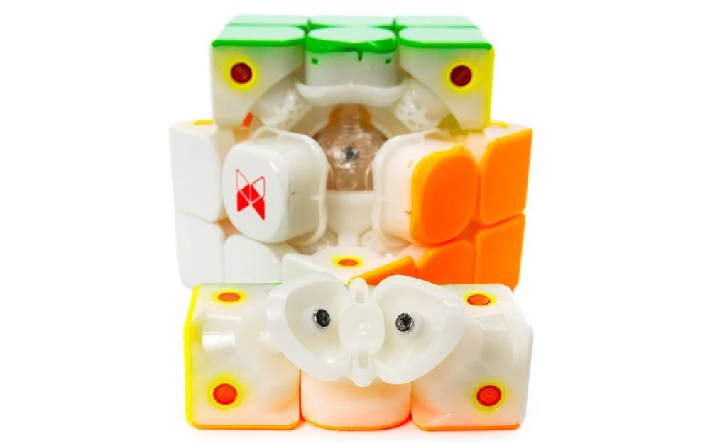 X-Man Tornado 3x3 V3 Premium, Pioneer (Magnetic, MagLev, Ball-Core, UV Coated) - Image 4
